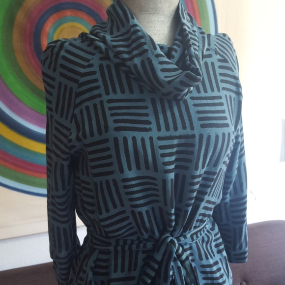 Claudiae cowl dress - Picture 2 of 6